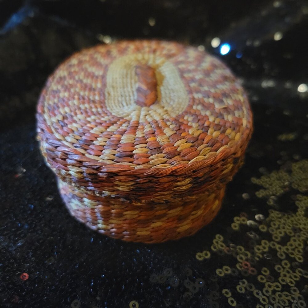 Vintage First Nations Woven Lidded Basket